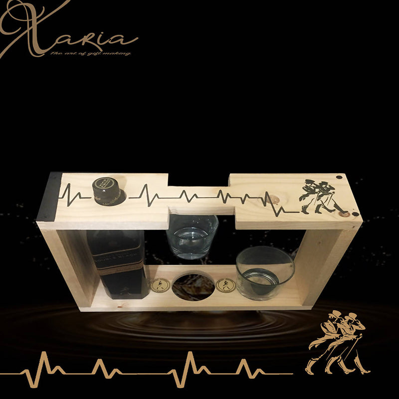 Mr & Mrs Walker! Xaria’s Whiskey Holder Box